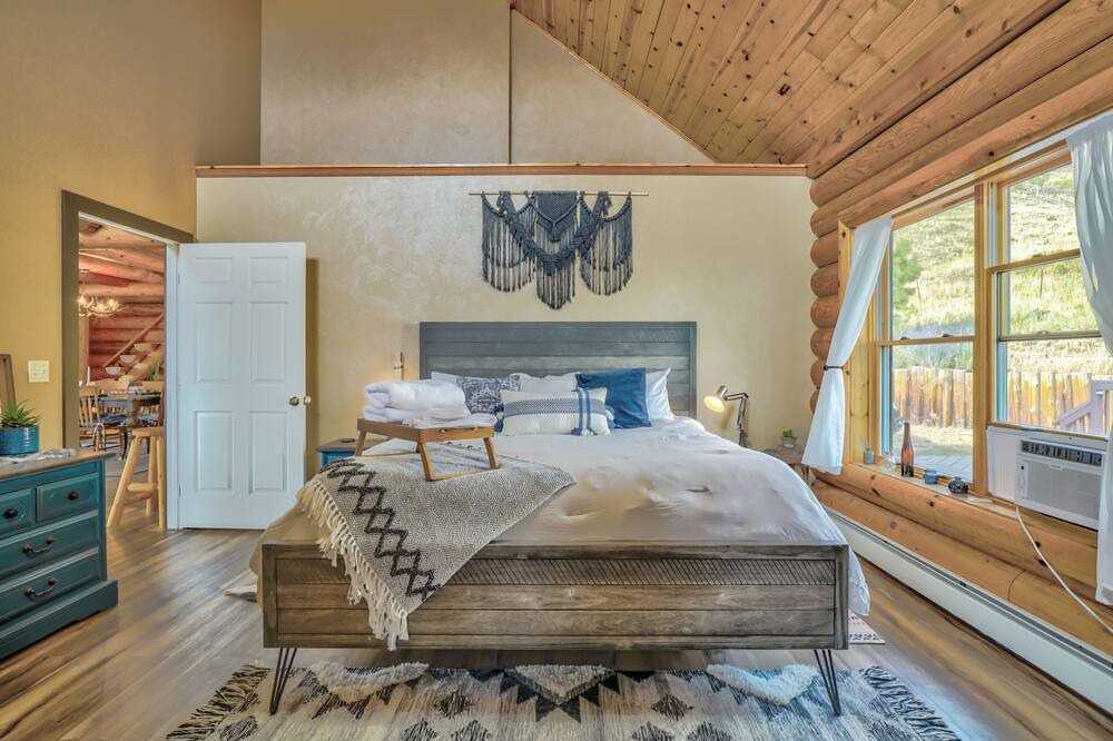 Photo of Bedroom in Sedalia