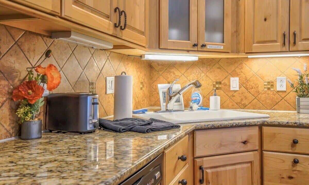 Photo of Kitchen in Green Mountain Falls