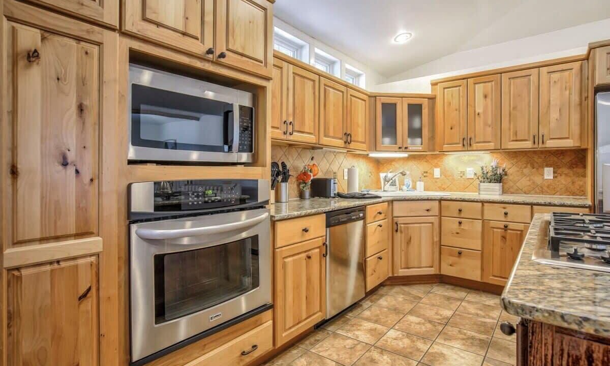 Photo of Kitchen in Green Mountain Falls