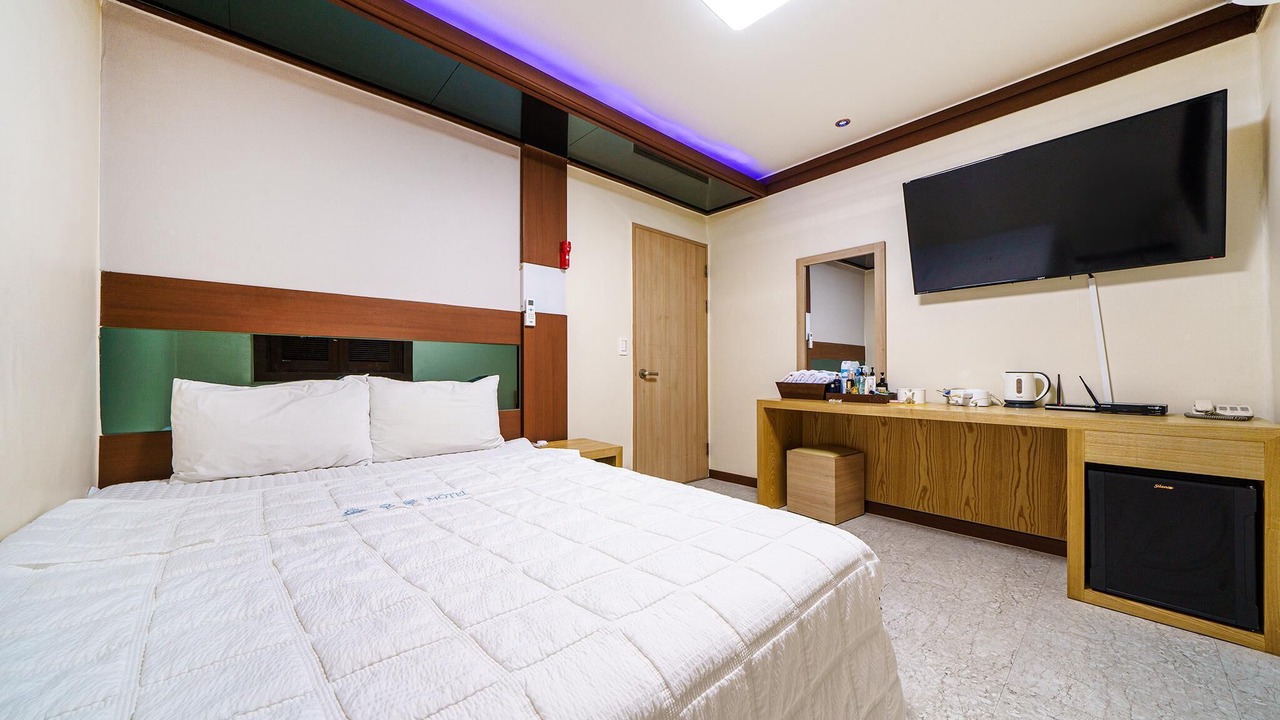 Photo of Bedroom in Pokkol