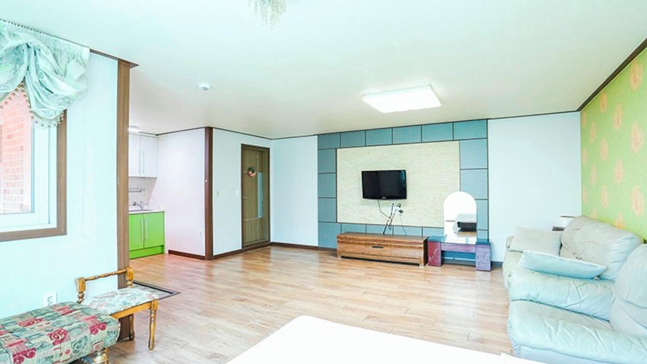 Photo of Bedroom in Seojong