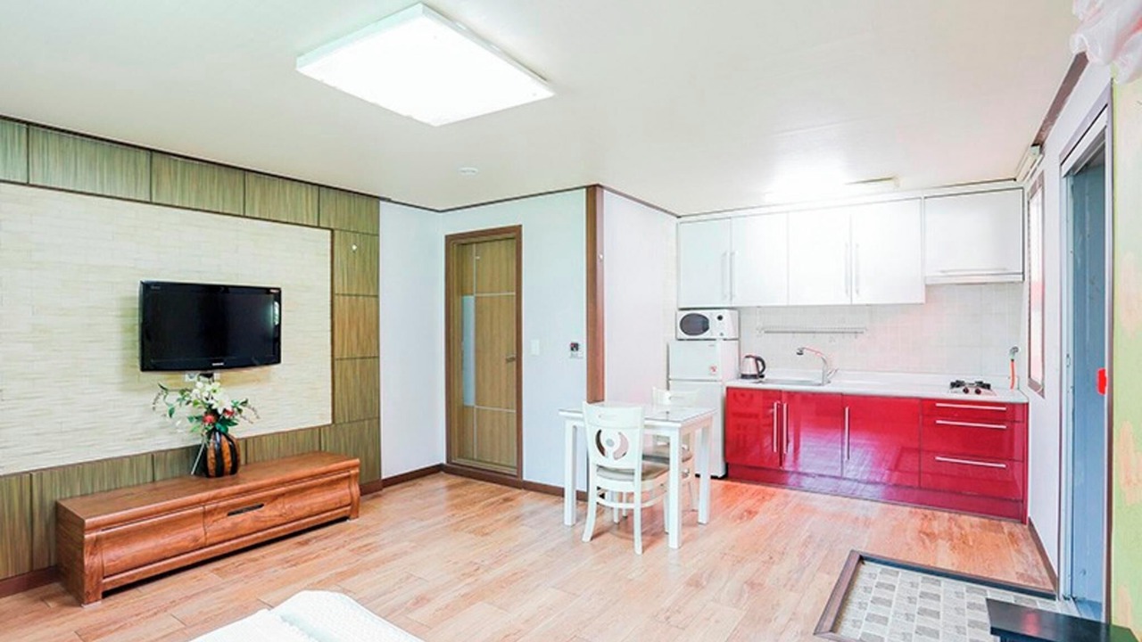 Photo of Bedroom in Seojong