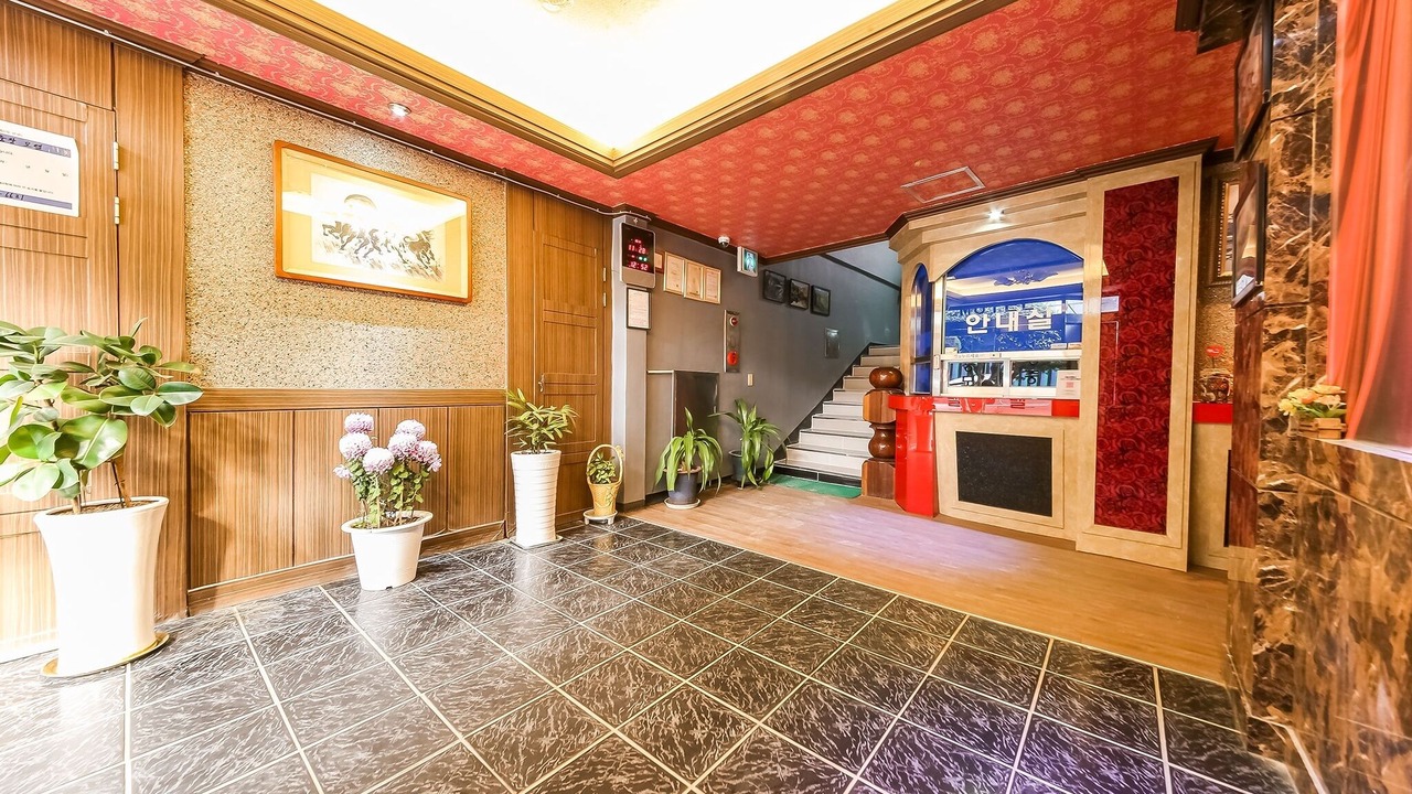 Photo of Others in Jinju