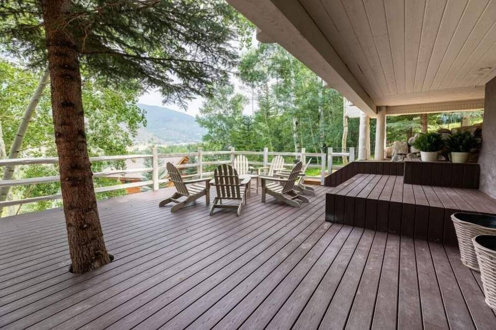 Photo of Patio Balcony in Highland Meadows
