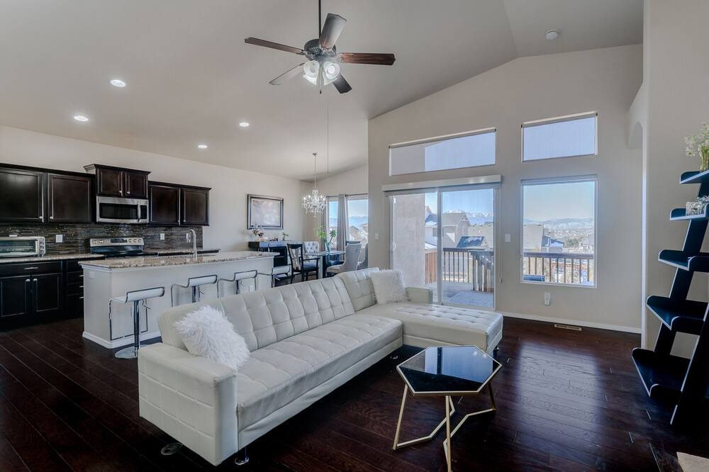 Photo of Livingroom in Colorado Springs