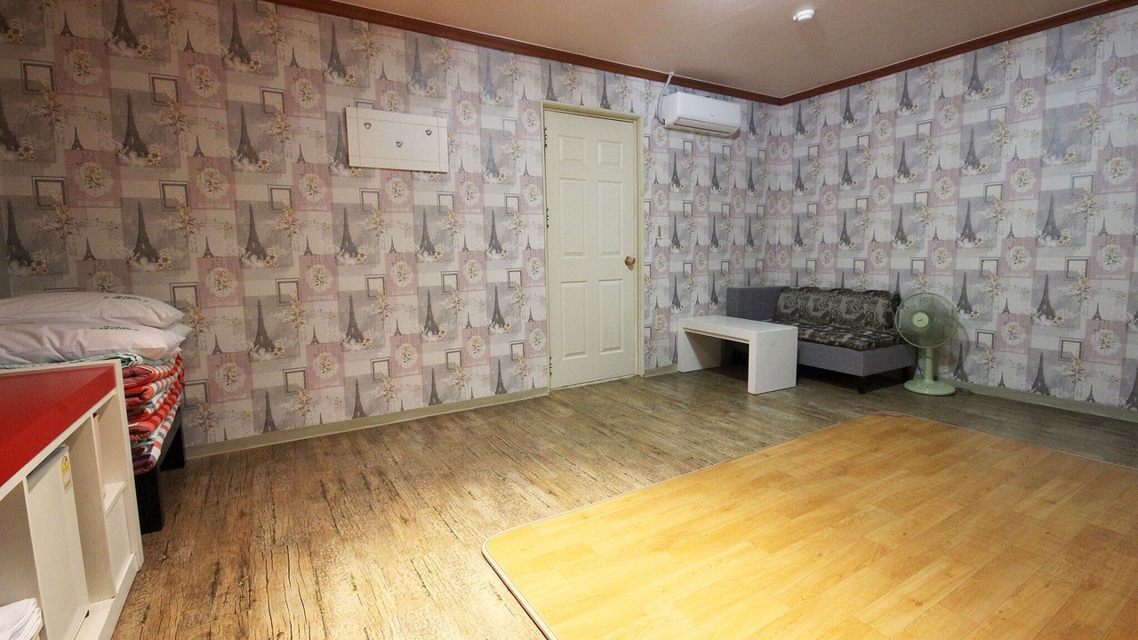 Photo of Bedroom in Daemyeong-dong