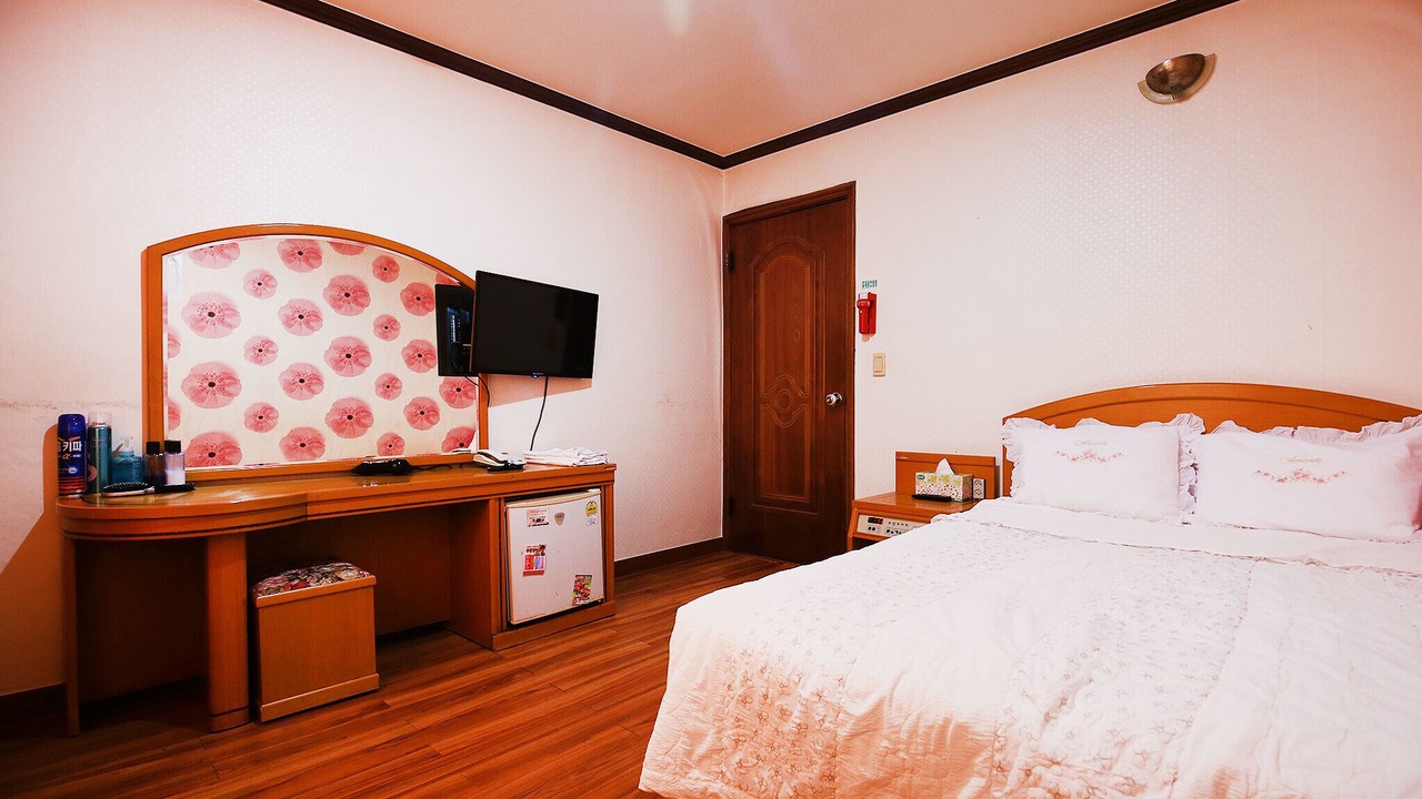 Photo of Bedroom in Holmoe