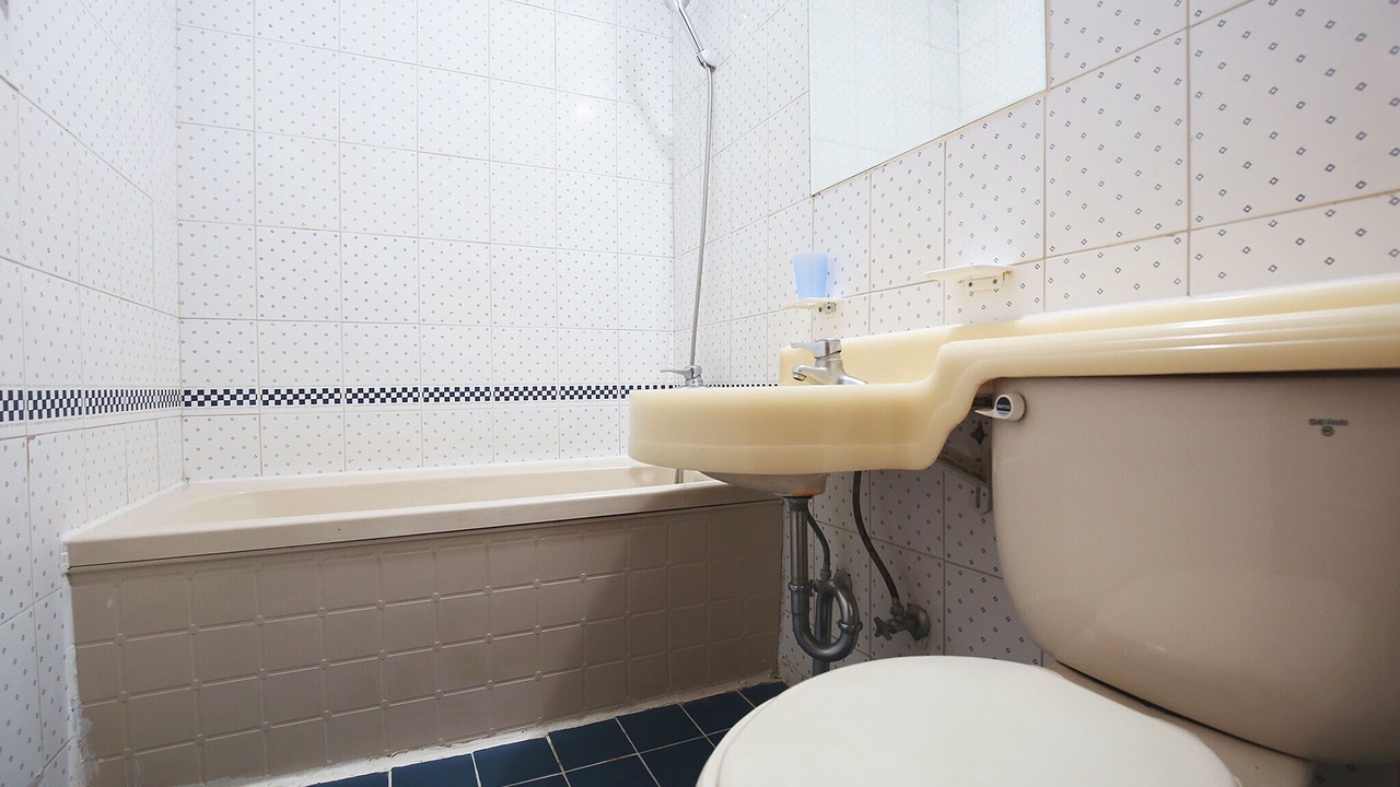 Photo of Bedroom in Ujong