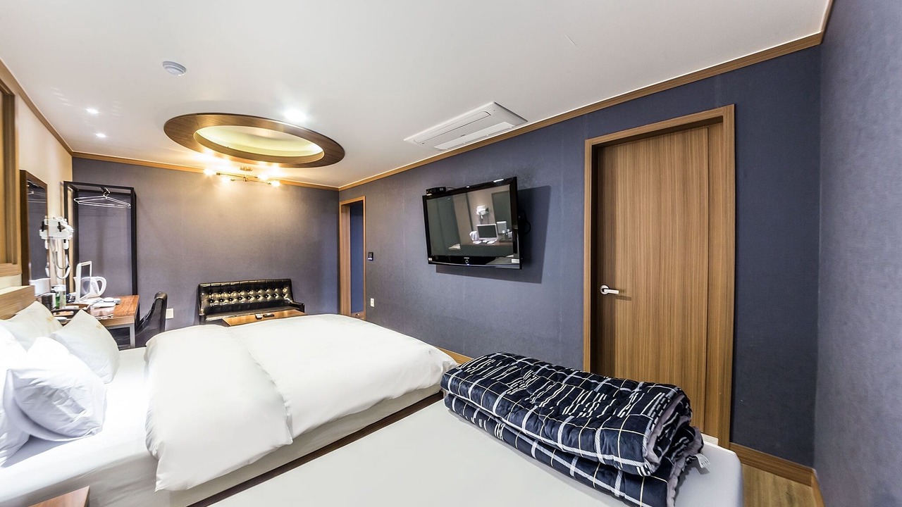 Photo of Bedroom in Gil-dong