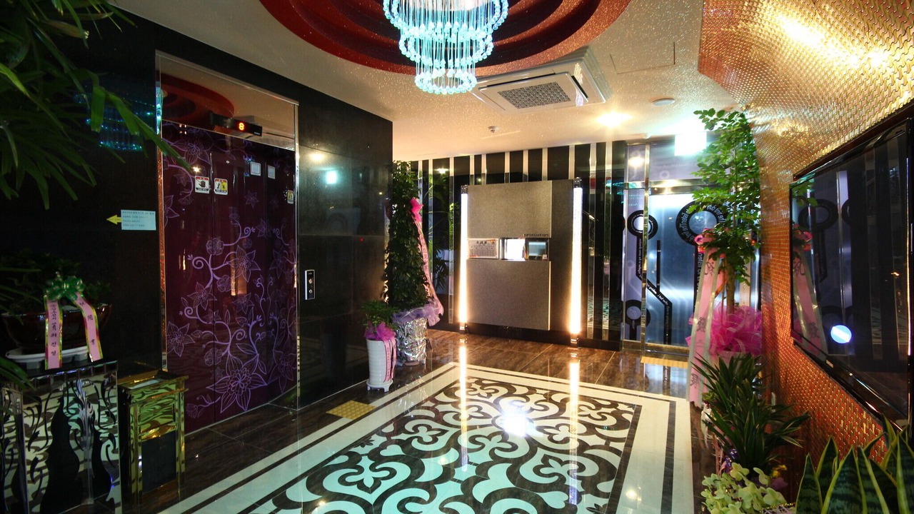 Photo of Others in Jeonggwan