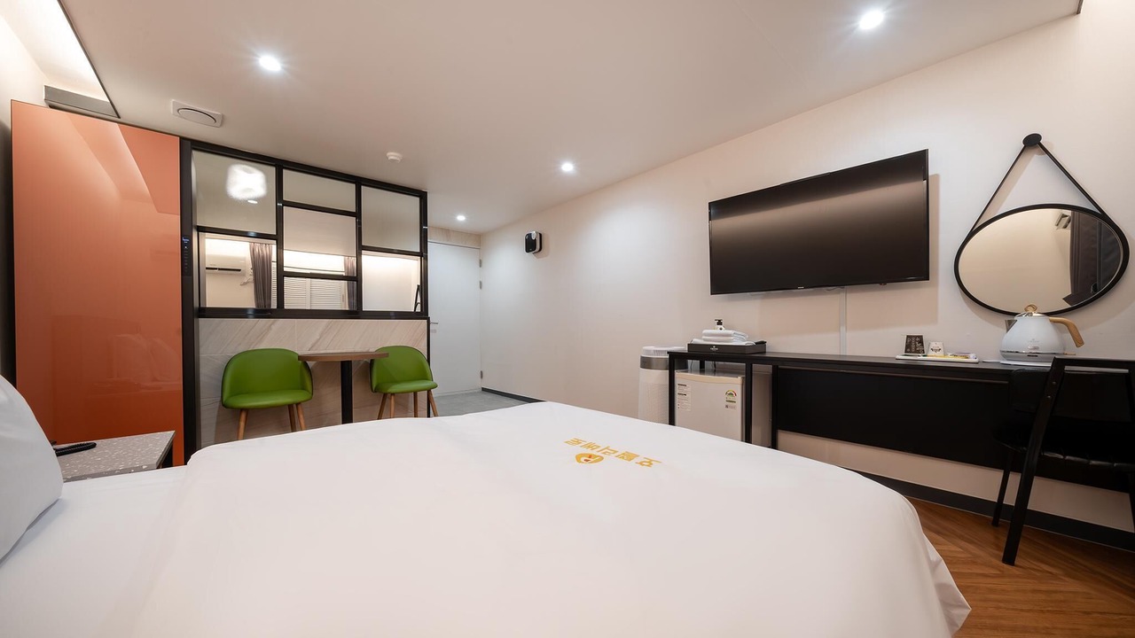 Photo of Bedroom in Dong-Gu