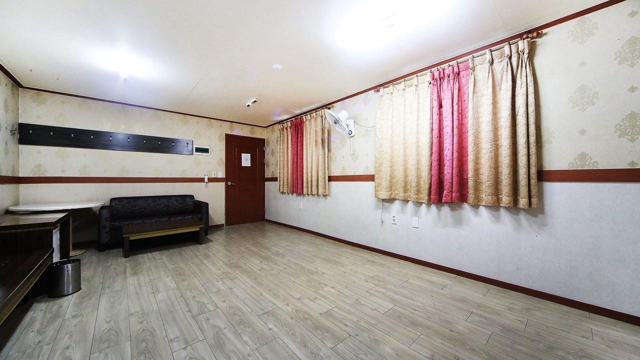 Photo of Bedroom in Chungmu