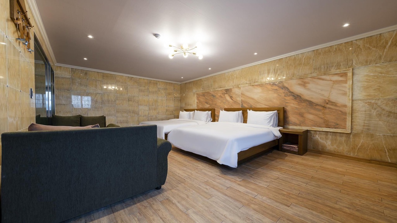 Photo of Bedroom in Tongyeong