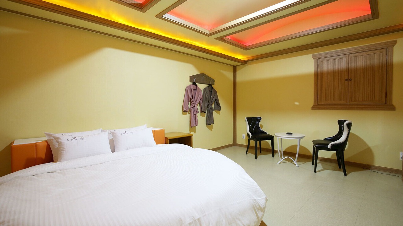 Photo of Bedroom in Deoksan