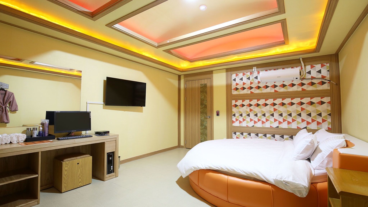 Photo of Bedroom in Deoksan