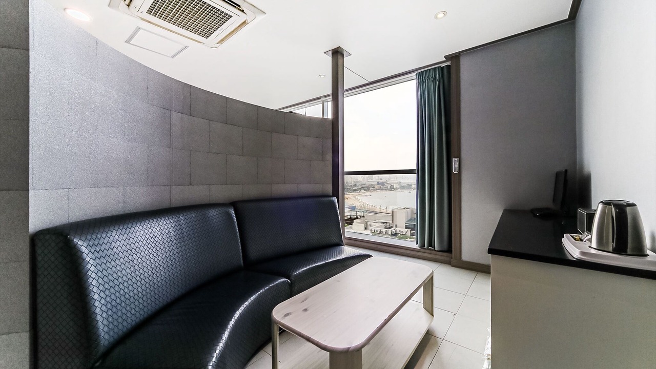Photo of Bedroom in Dong-gu