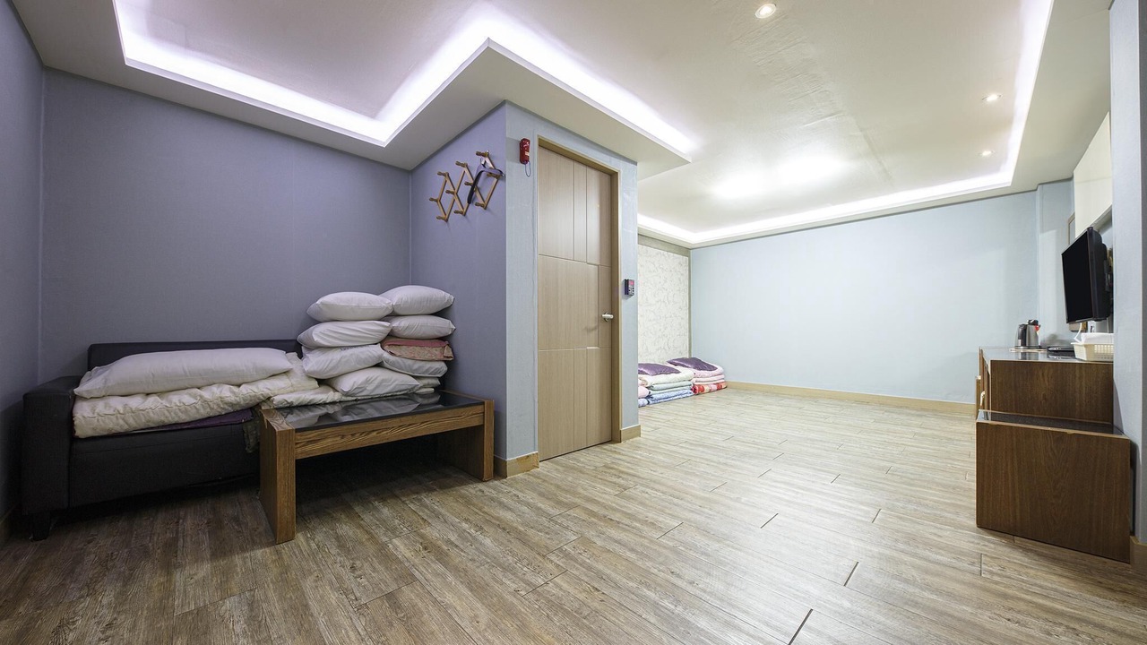 Photo of Bedroom in Oncheon-dong
