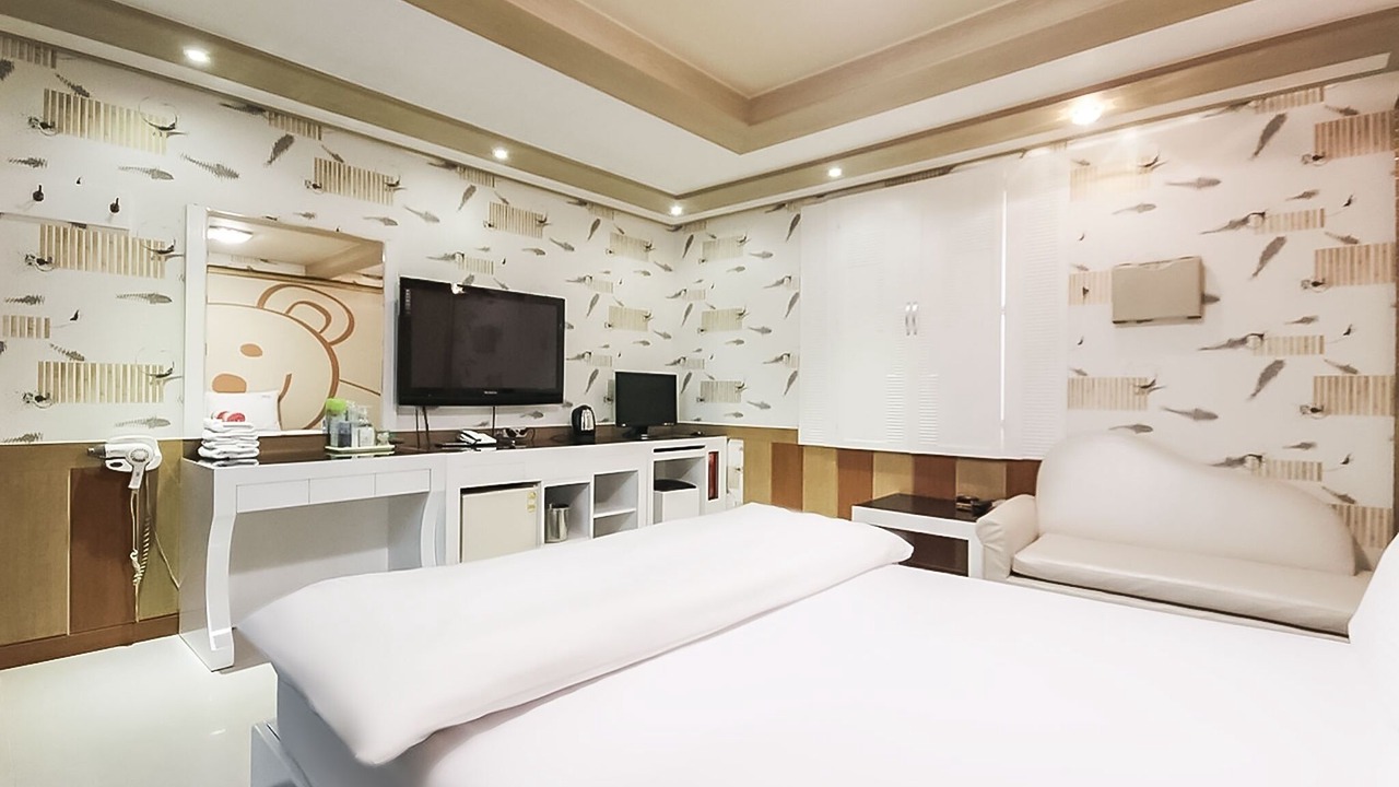 Photo of Bedroom in Hwanggeum-dong