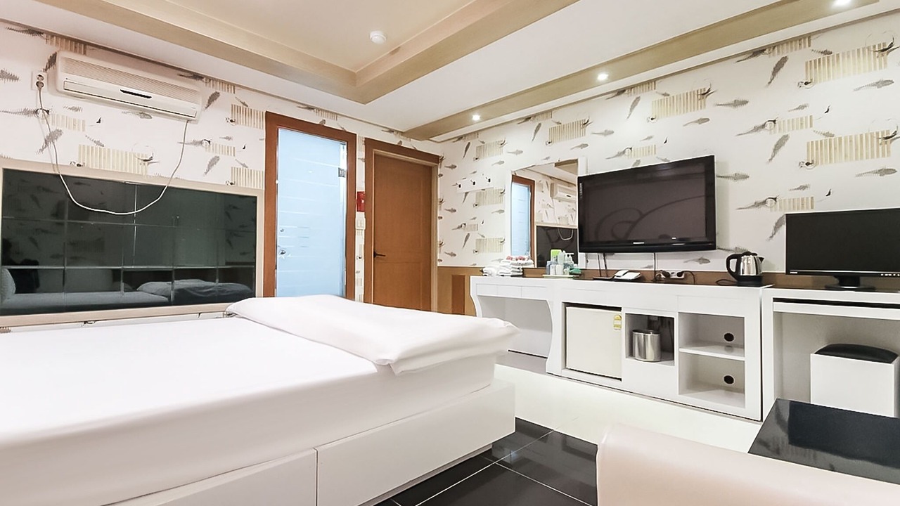 Photo of Bedroom in Hwanggeum-dong