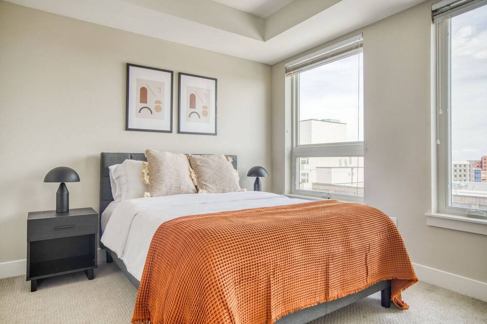 Photo of Bedroom in Hale