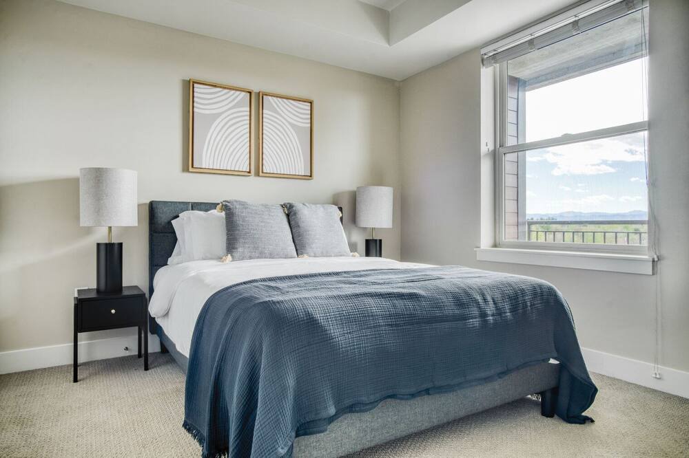 Photo of Bedroom in Hale