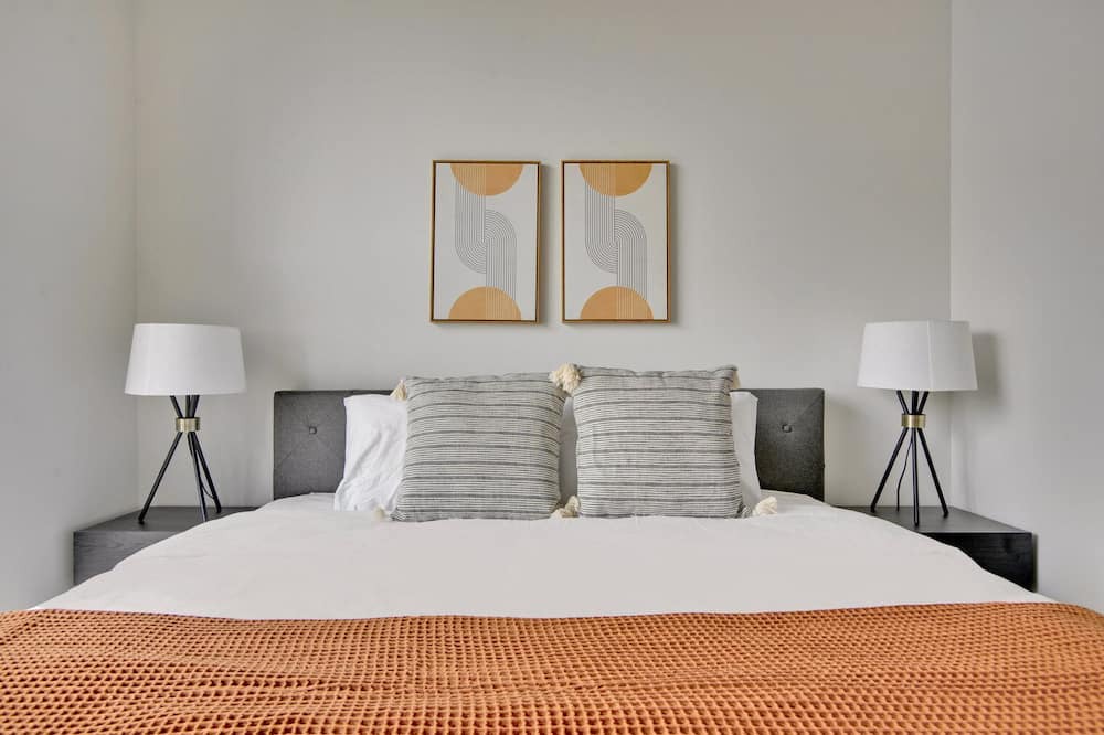 Photo of Bedroom in Uptown