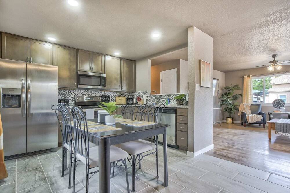 Photo of Bedroom in Colorado Springs