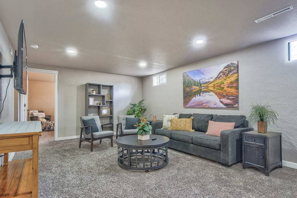 Photo of Bedroom in Colorado Springs