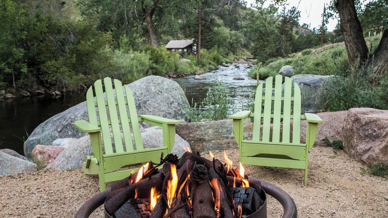 Photo of Outdoor in Lyons