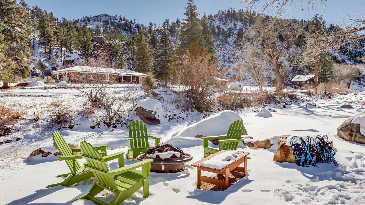 Photo of Outdoor in Lyons