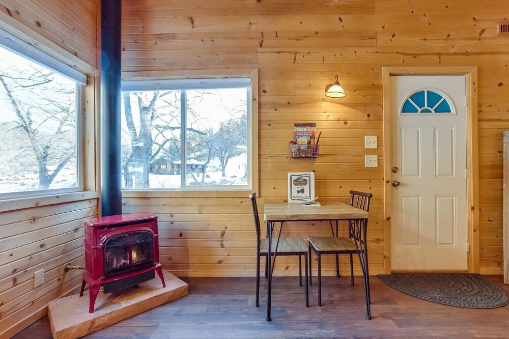 Photo of Livingroom in Lyons