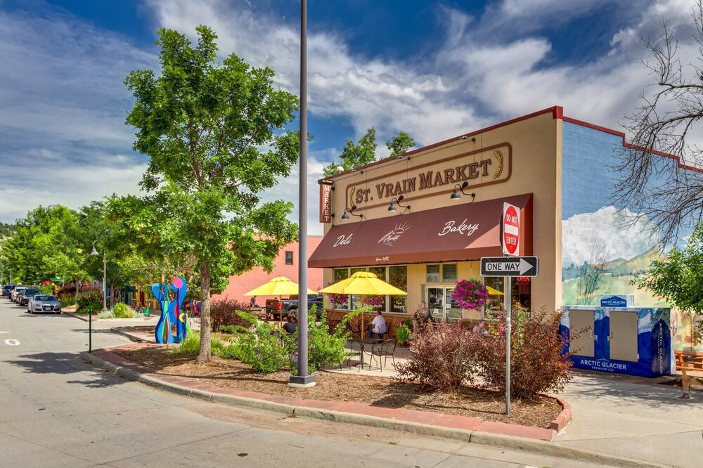 Photo of Others in Lyons