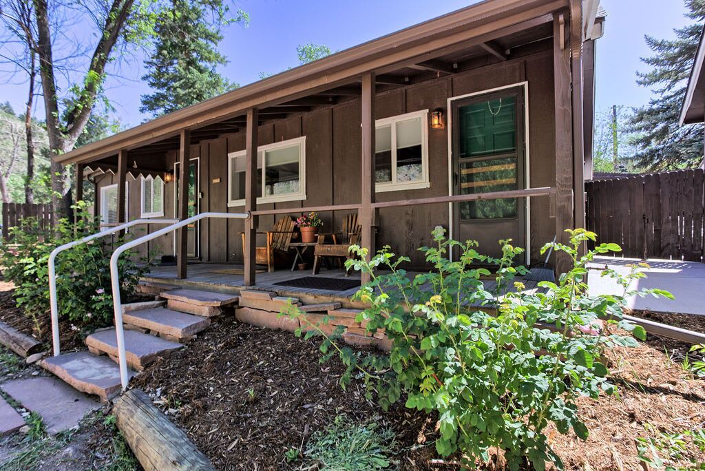 Photo of Outdoor in Lyons