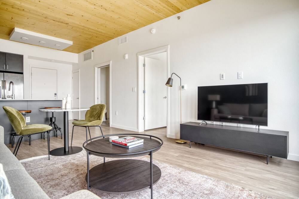 Photo of Livingroom in West Colfax