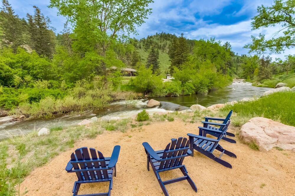 Photo of Others in Lyons