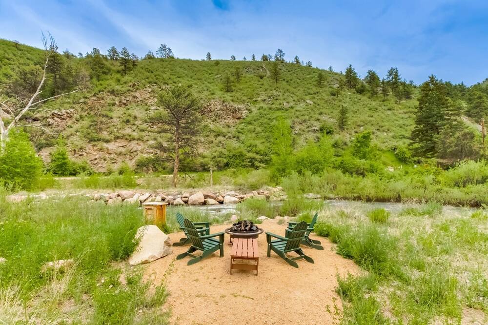 Photo of Others in Lyons