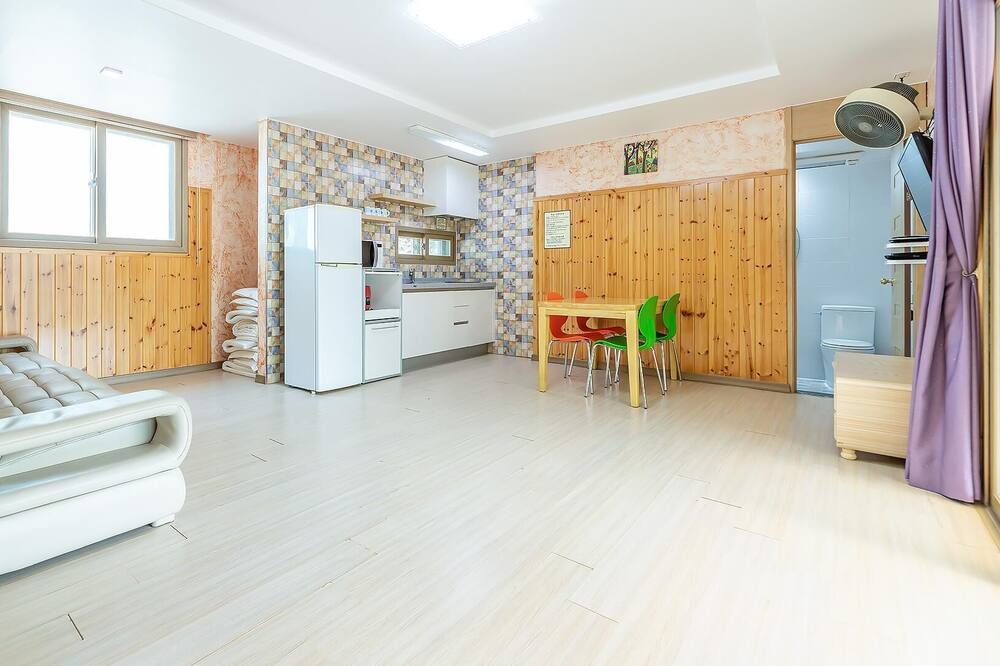 Photo of Bedroom in Oeseo