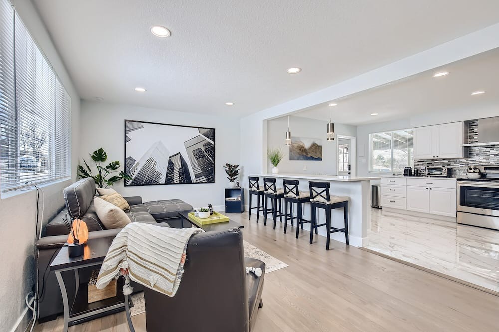 Photo of Bedroom in Lamar Heights Area