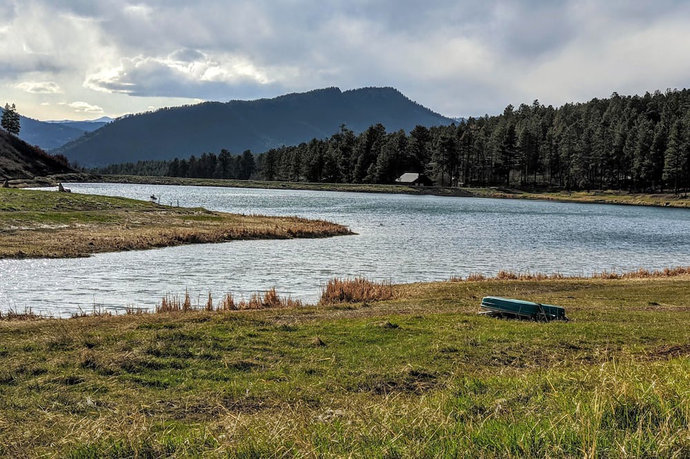 Photo of Outdoor in Forest Lakes
