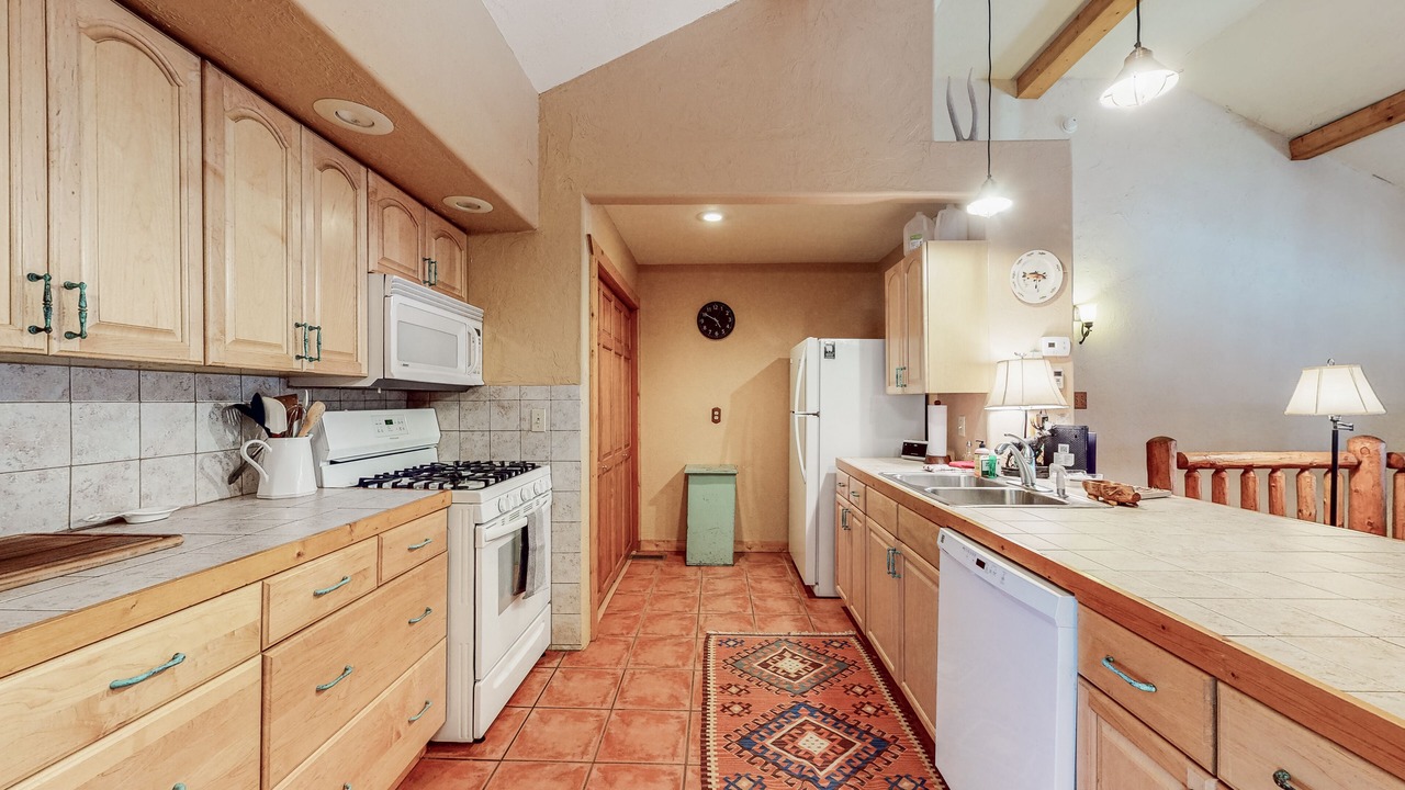 Photo of Kitchen in San Juan River Village
