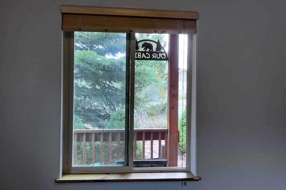 Photo of Bedroom in Forest Lakes