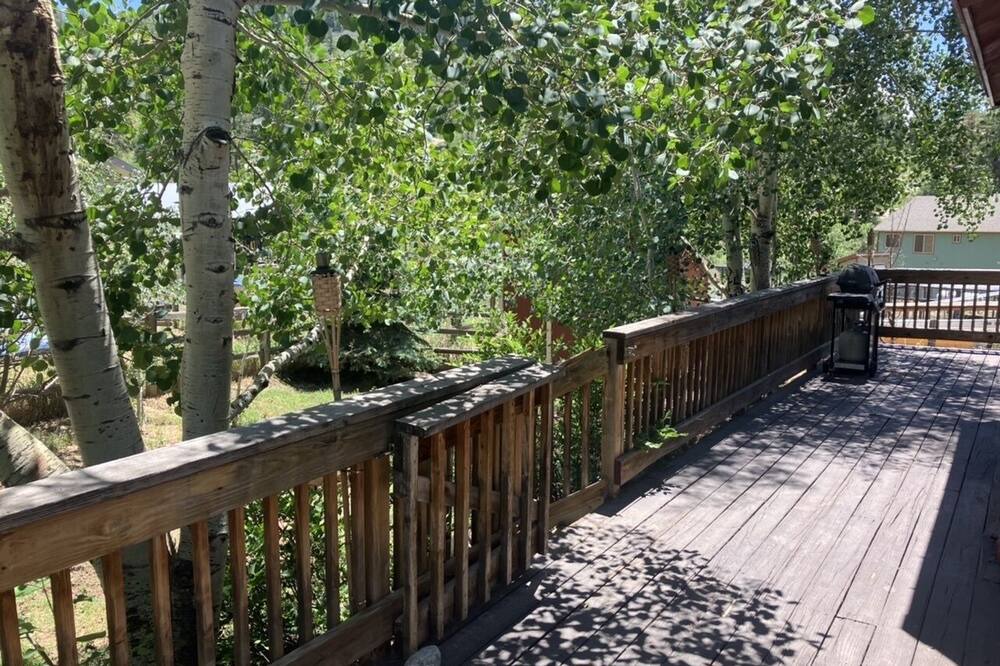 Photo of Patio Balcony in Forest Lakes