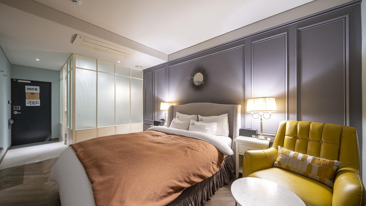 Photo of Bedroom in Bisan-dong