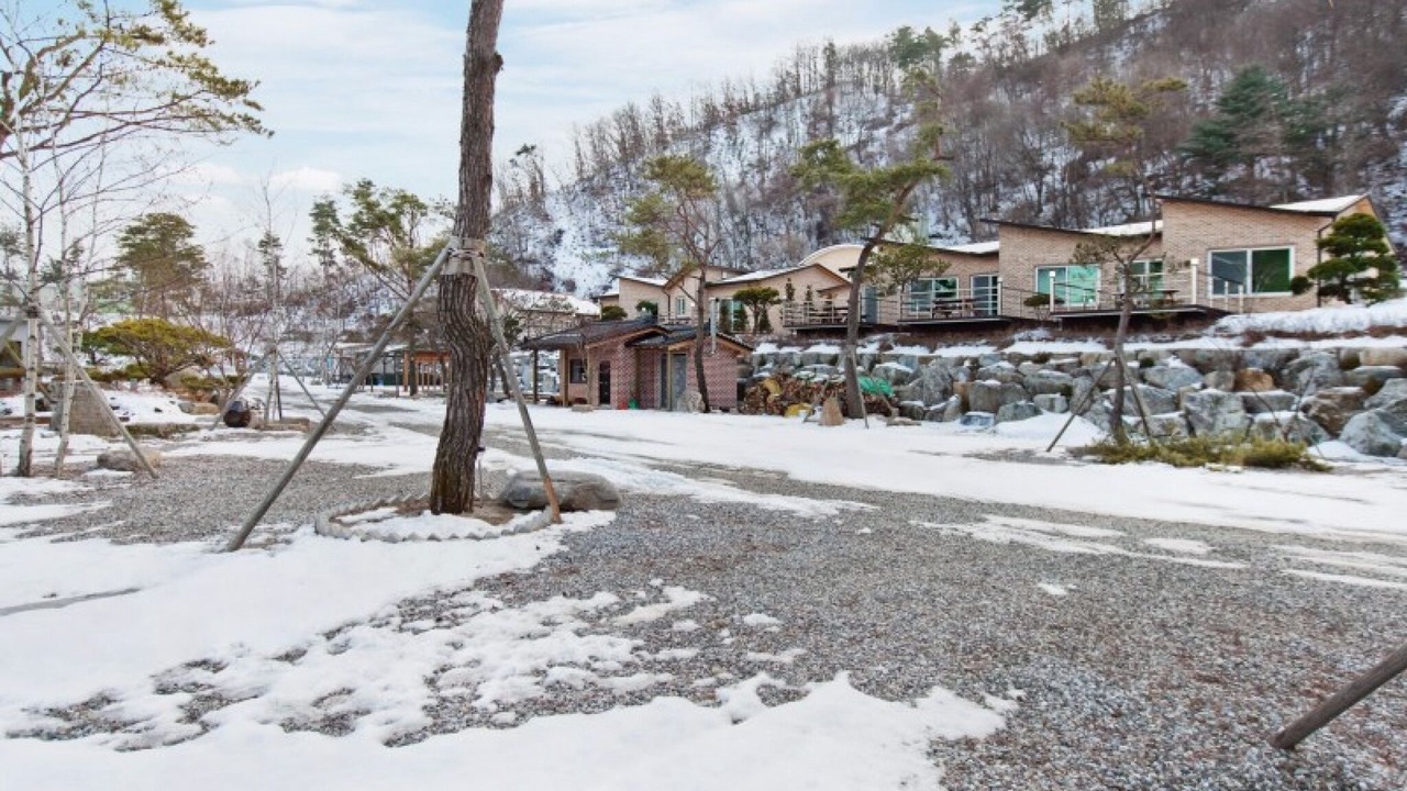 Photo of Others in Jeongseon