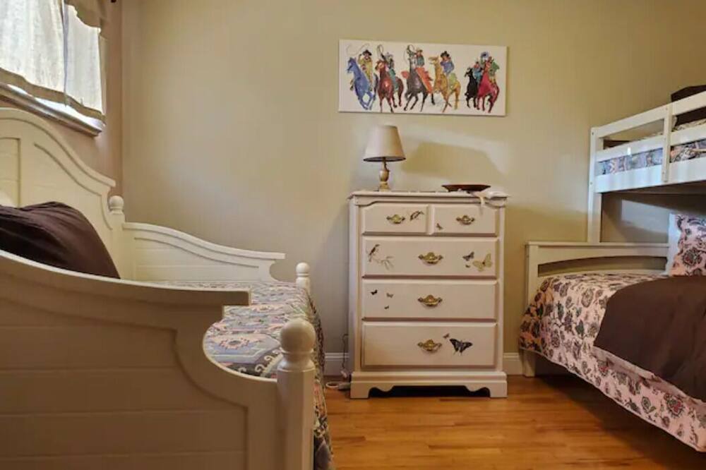 Photo of Bedroom in Broomfield