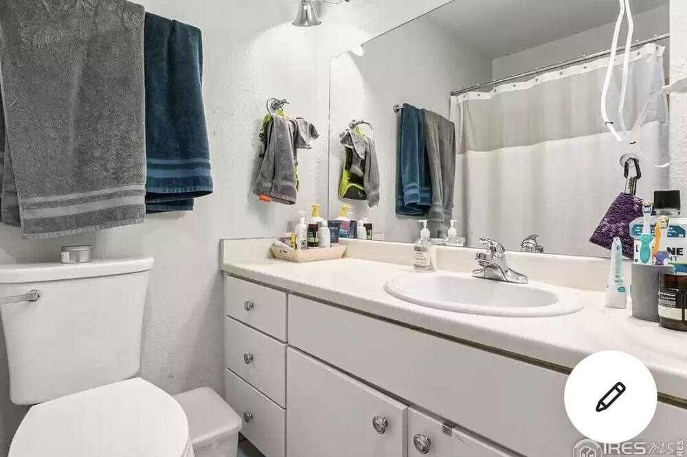 Photo of Bedroom in Lower Arapahoe