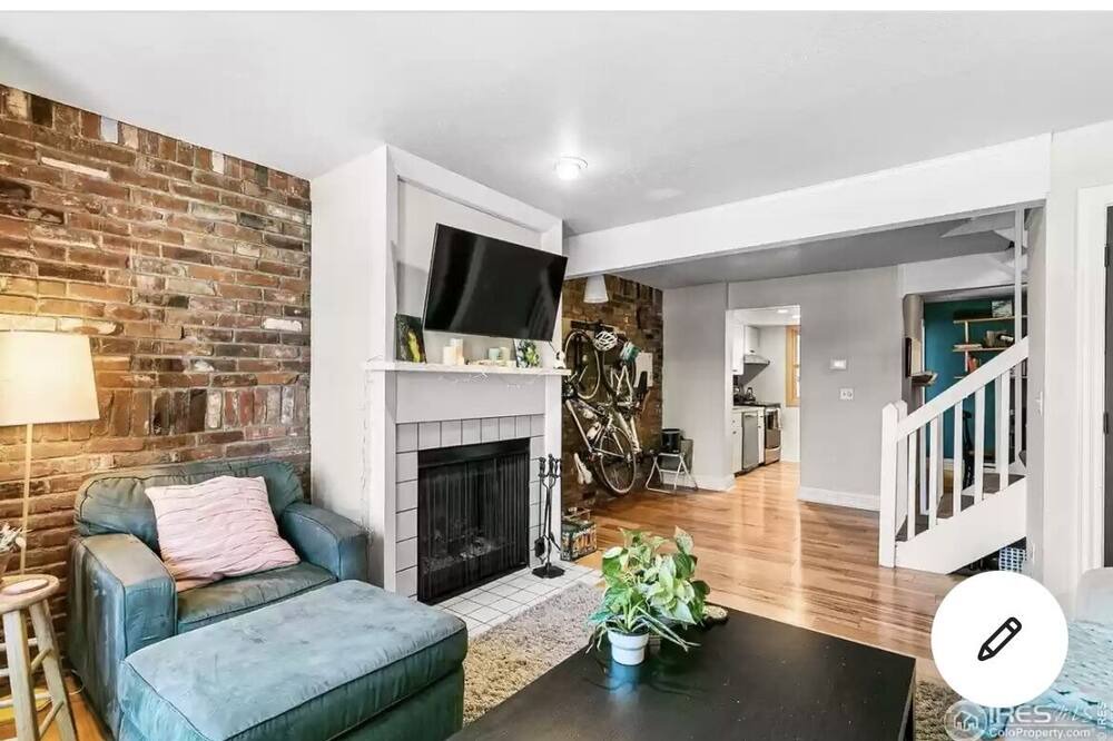 Photo of Livingroom in Lower Arapahoe