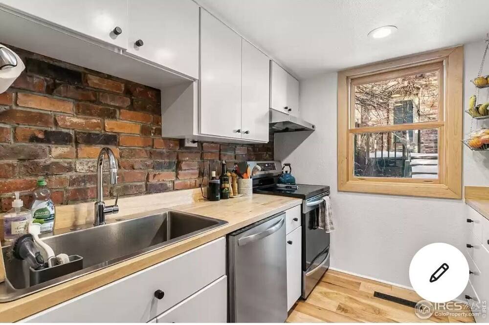 Photo of Kitchen in Lower Arapahoe