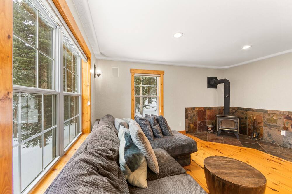Photo of Livingroom in Breckenridge