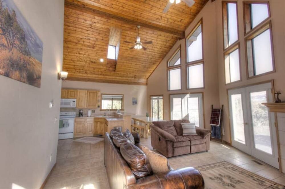 Photo of Livingroom in Mesa